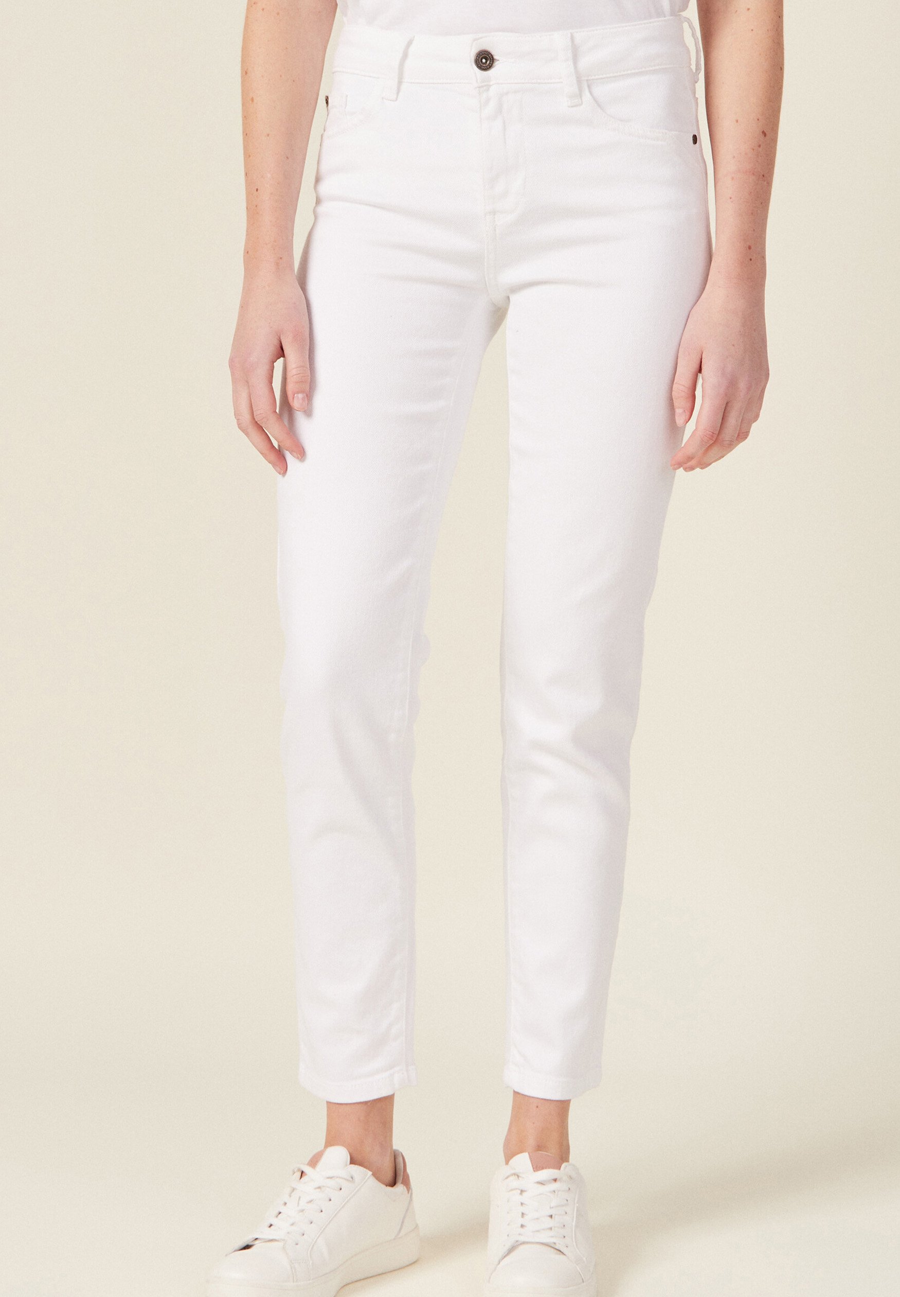 jeans-blanc-femme-125led-1.jpg