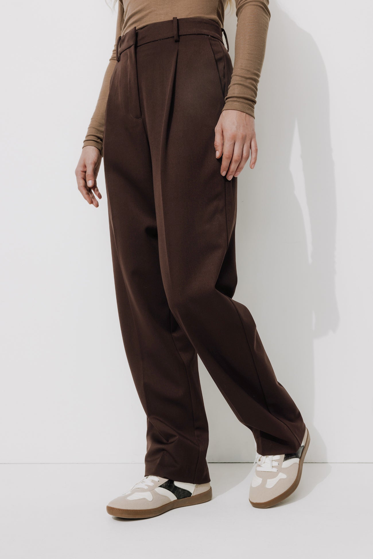 pantalon-marron-924mss-1.jpg